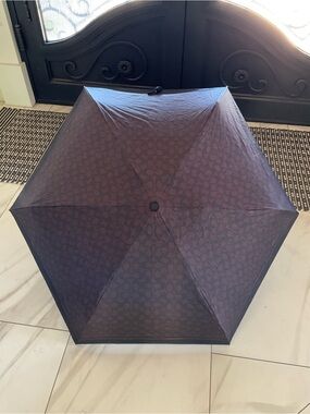 Coach Compact Patterned Umbrella in Deep Brown
